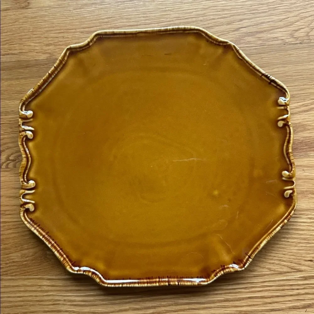 Style-Eyes by Baum Bros Elegant Brown Ceramic Dinner Plate!